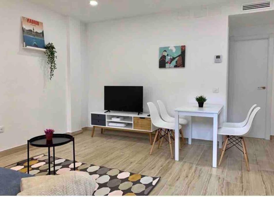 Apartamento 4 Personas Madrid Bagian luar foto